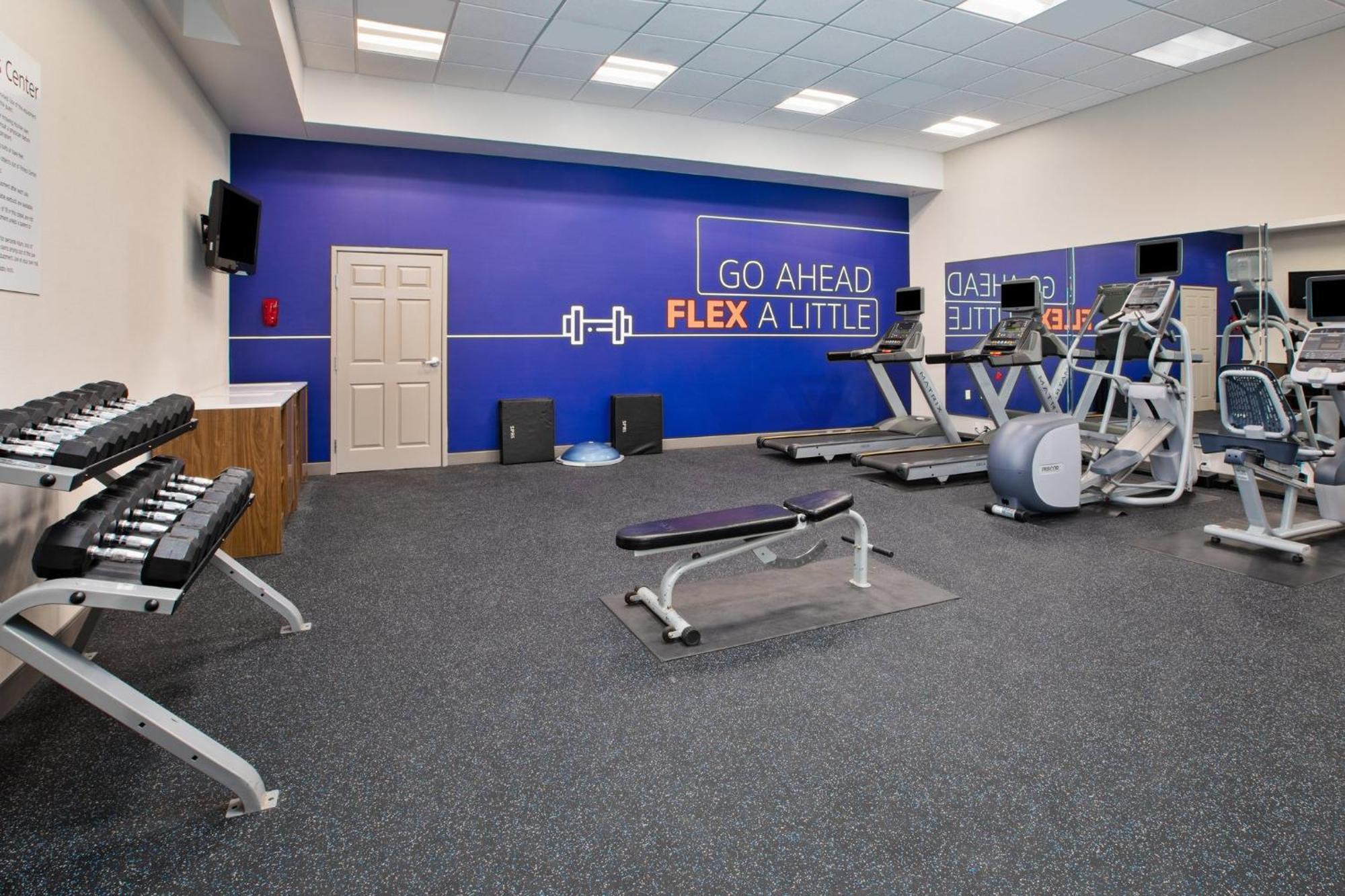 Holiday Inn Express Fremont By Ihg Exteriör bild