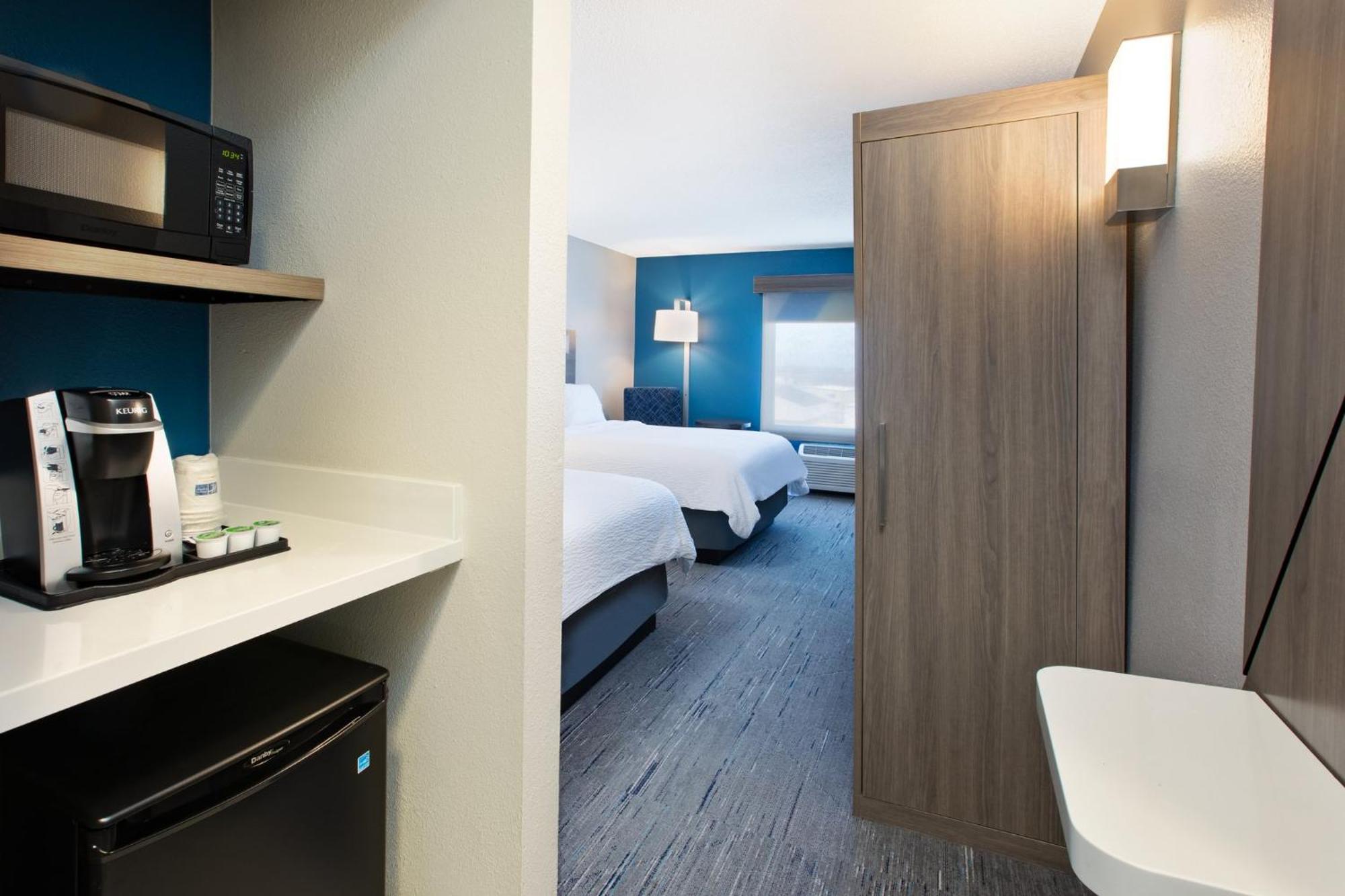 Holiday Inn Express Fremont By Ihg Exteriör bild