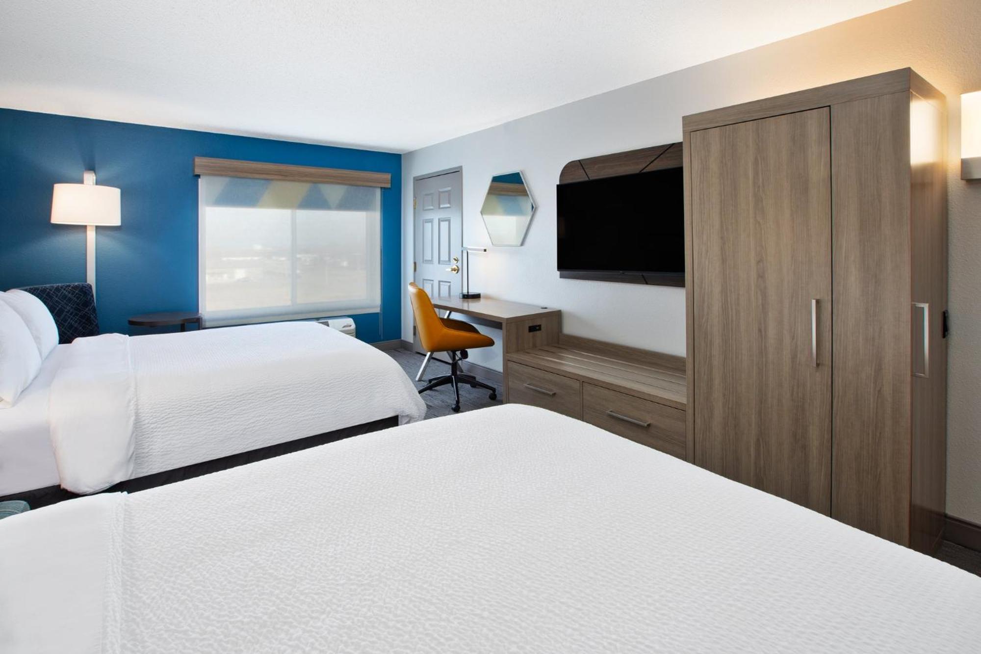 Holiday Inn Express Fremont By Ihg Exteriör bild