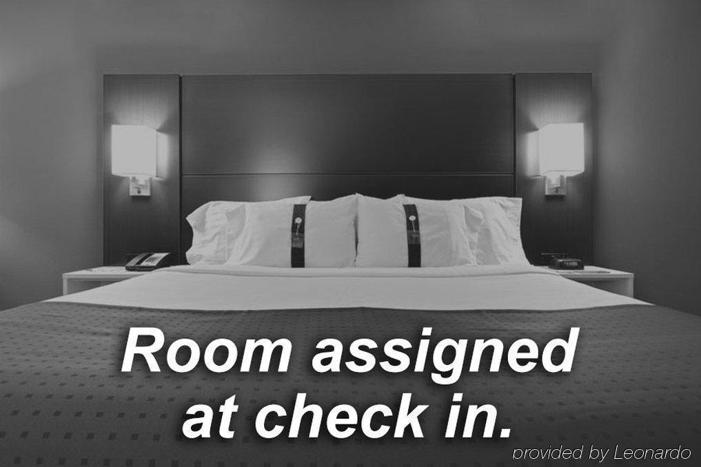 Holiday Inn Express Fremont By Ihg Exteriör bild