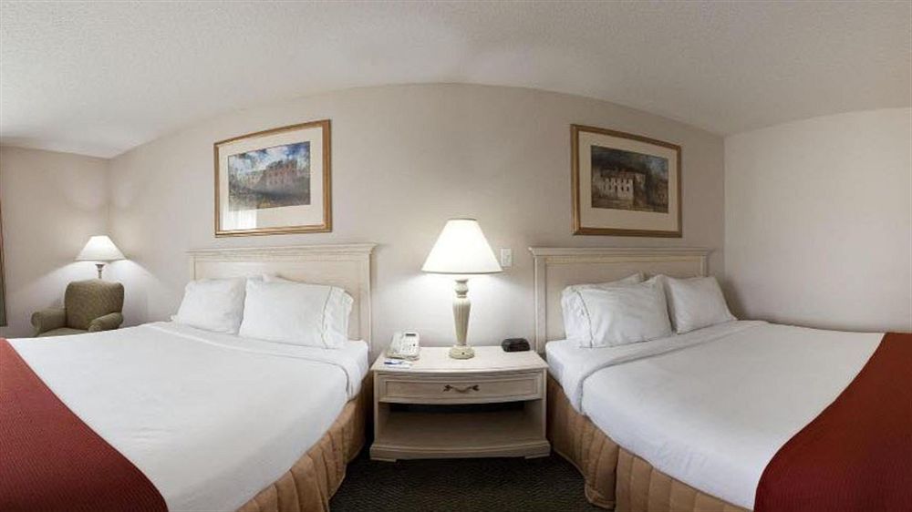 Holiday Inn Express Fremont By Ihg Exteriör bild